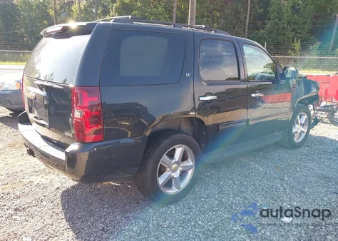 2011 Chevrolet Tahoe C1500 Lt z USA, uszkodzony, nr VIN 1GNSCBE09BR280561